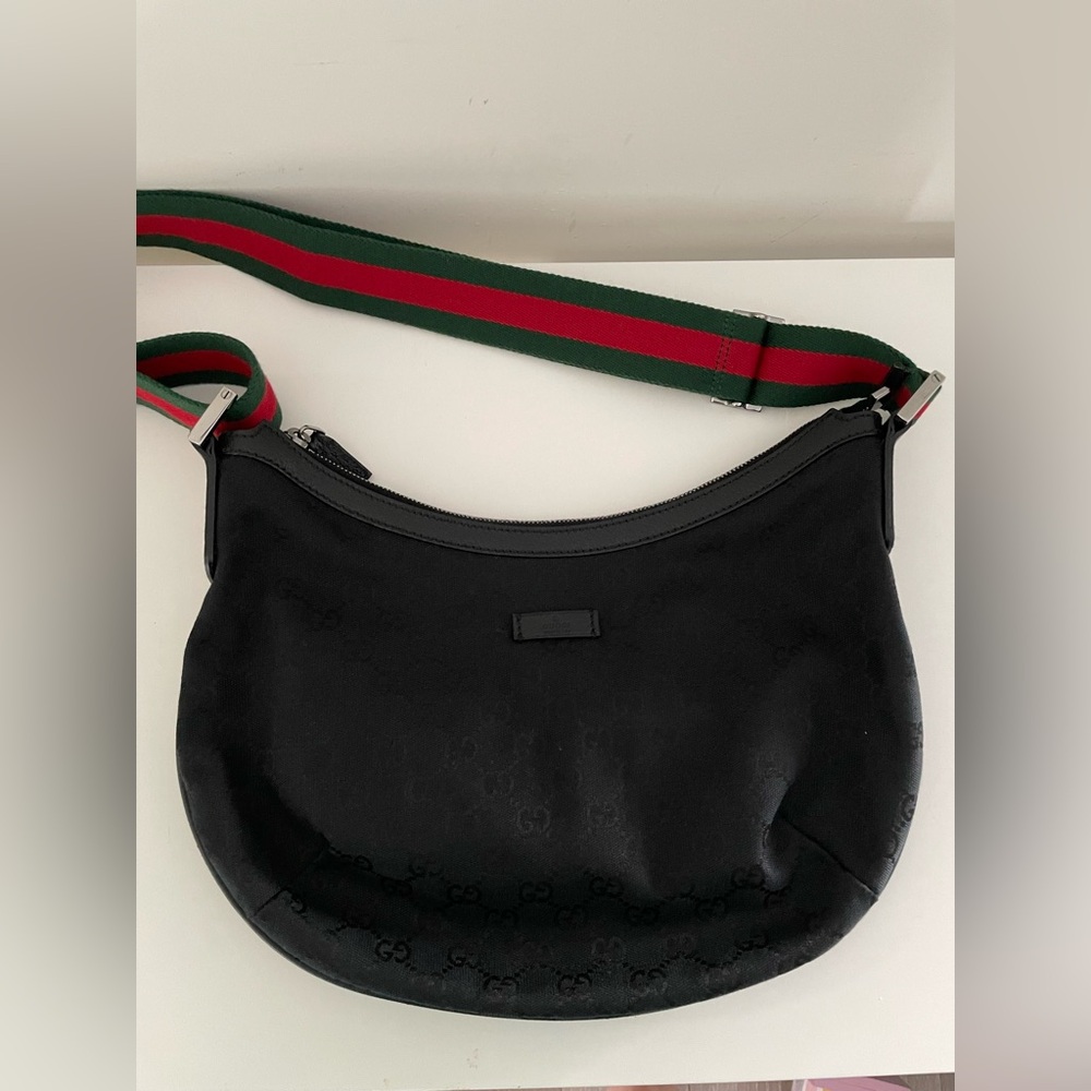 Authentic Gucci GG Canvas Black Shoulder Bag